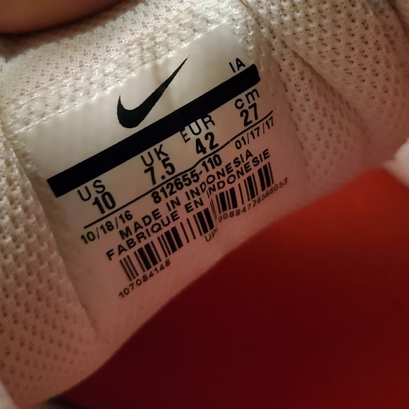 "SOLD" Nike Roshe tripple white excellent condition - Picture 5 of 7